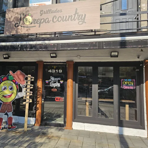 L'Arepa Country, Plateau