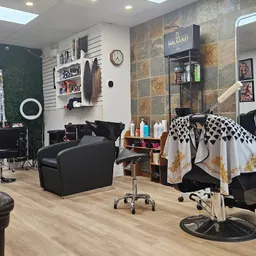 MR SAKO BARBER, Downtown