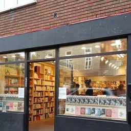 Librairie Le Port de tête, Plateau