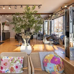 SALON DRAKE, Rosemont - La Petite-Patrie