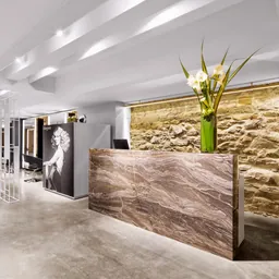 PRIVÉ Par David D'Amours, Downtown