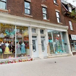 Kitsch'n Swell, Plateau