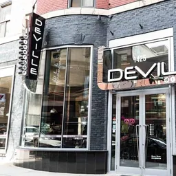 Deville Dinerbar, Downtown