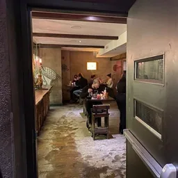 Ichigo Ichie Izakaya, Plateau