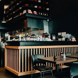 Sansotei Ramen Sainte-Catherine, Downtown
