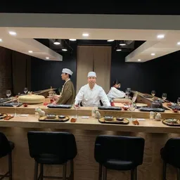 Sushi Okeya Kyujiro, Downtown