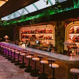 Milky Way Cocktail Bar, Le Sud-Ouest