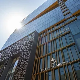 Four Seasons Hotel Montreal, Downtown