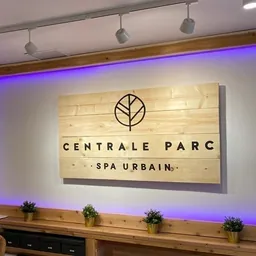 Spa Centrale Parc, Plateau